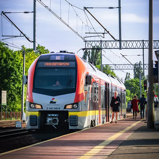 pociąg Łódzkiej Kolei Aglomeracyjnej